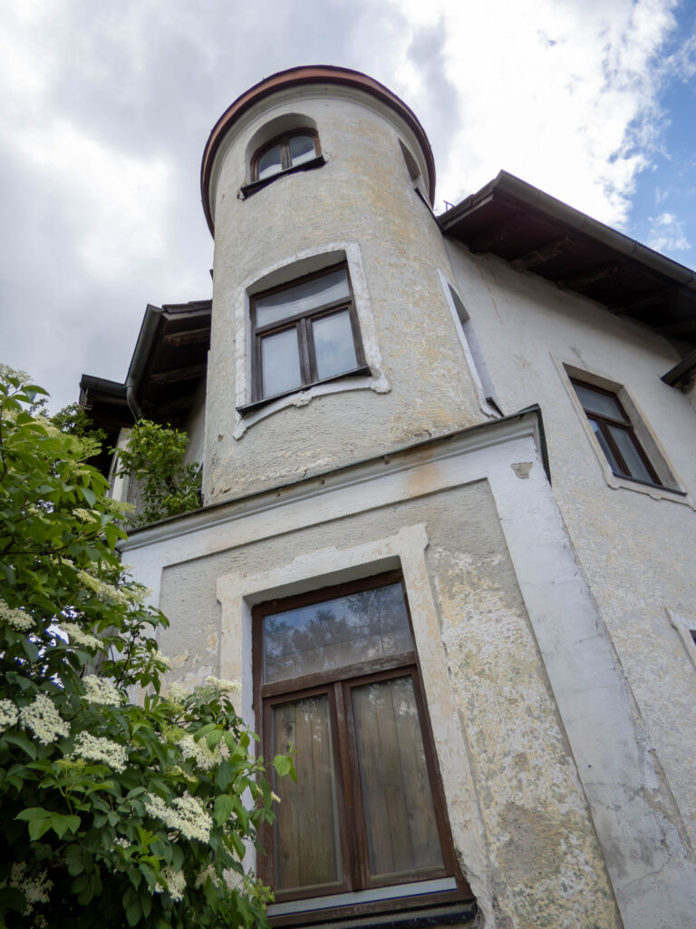 Das alte Haus an der Peralohstraße