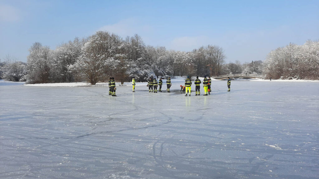 Eiseinbruch Ostpark Übung