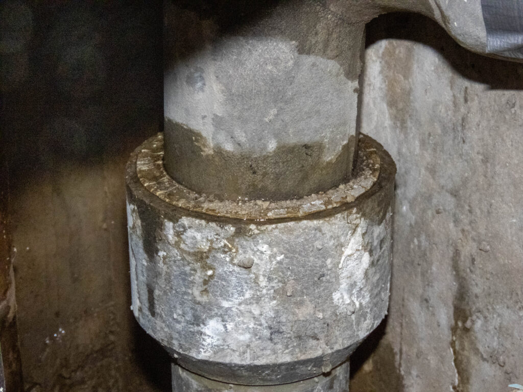 Wasserschaden Karl-Marx-Ring 58