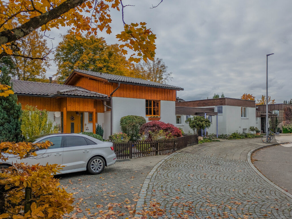 Bungalow mit Spitzdach am Goldschaggbogen