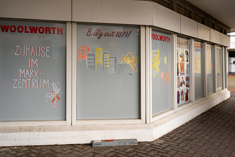 Schaufenstermalerei Marx-Zentrum