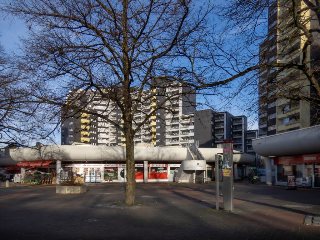 Marx-Zentrum mit speziellem Teppich