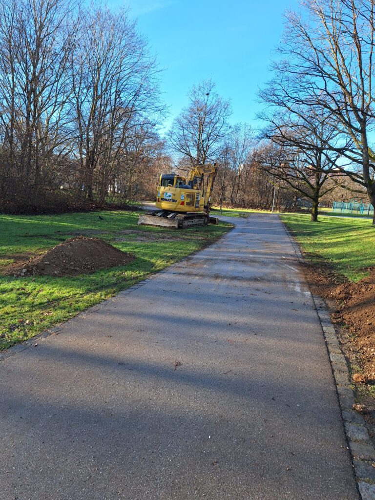 Baumpflanzungen am Karl-Marx-Ring