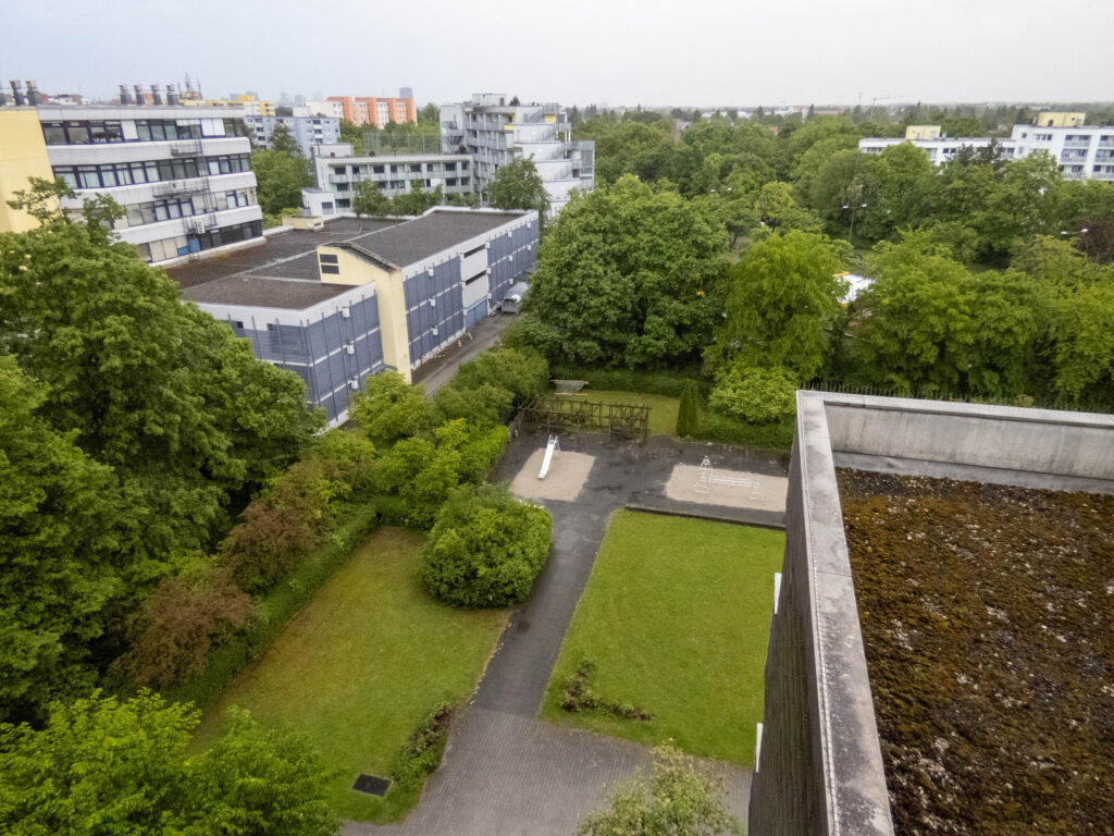 Wohnanlage Karl-Marx-Ring 52–62 – Loch im Zaun