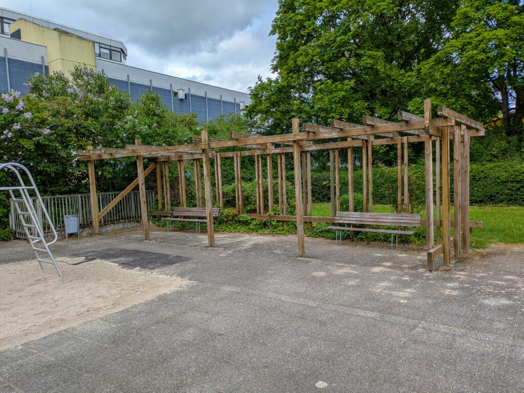 Pergola Karl-Marx-Ring 52–62