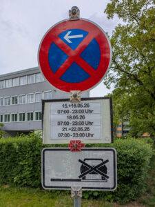 Halteverbot Friedrich-Engels-Bogen