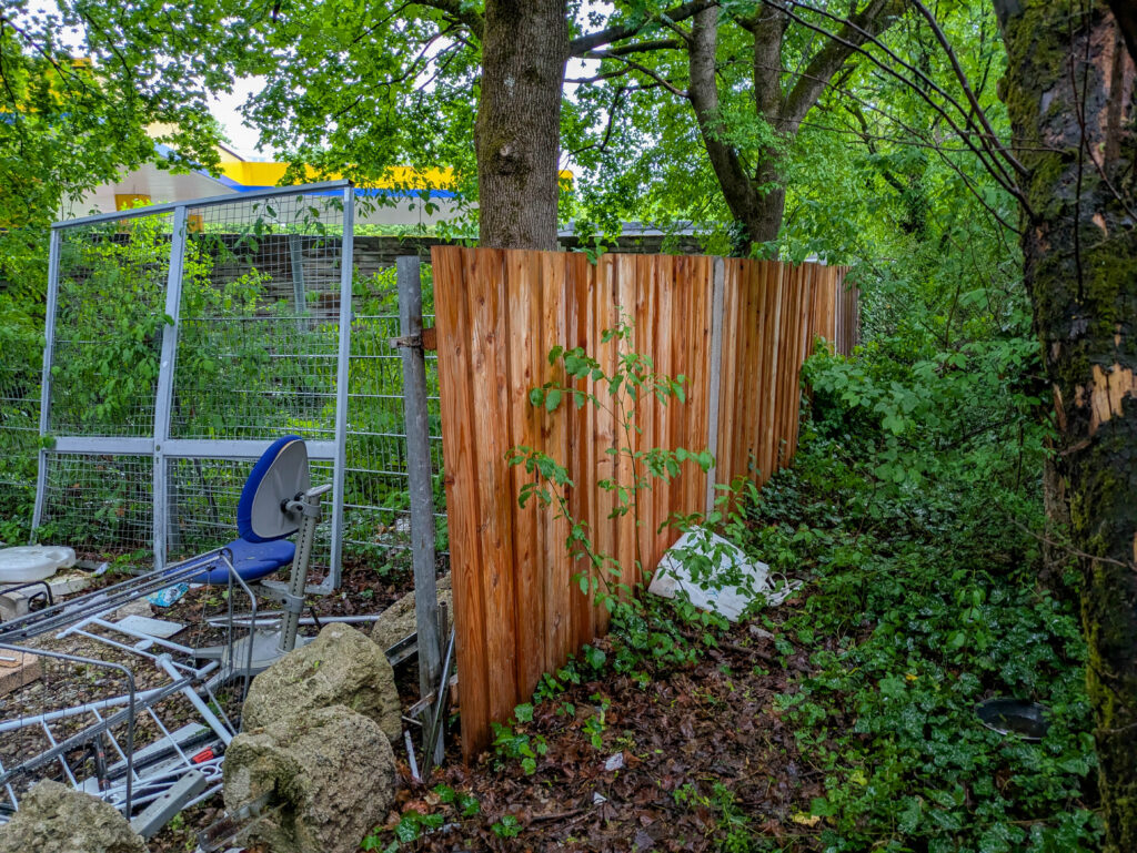 Wohnanlage Karl-Marx-Ring 52–62 – Loch im Zaun